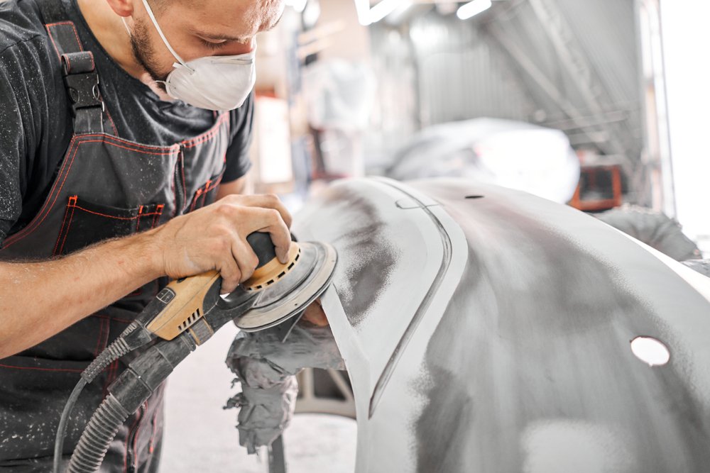Car accident and collision repair in Abu Dhabi
